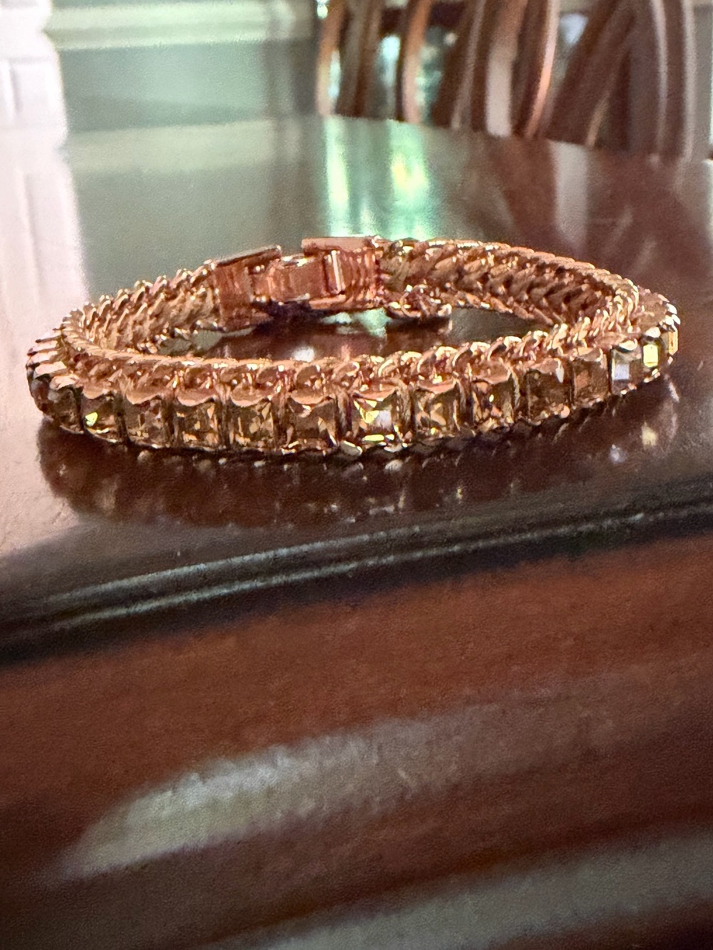Henri Bendel Deluxe Crystal Girlfriend Sparkly Rose Gold Crystal Bracelet NWT